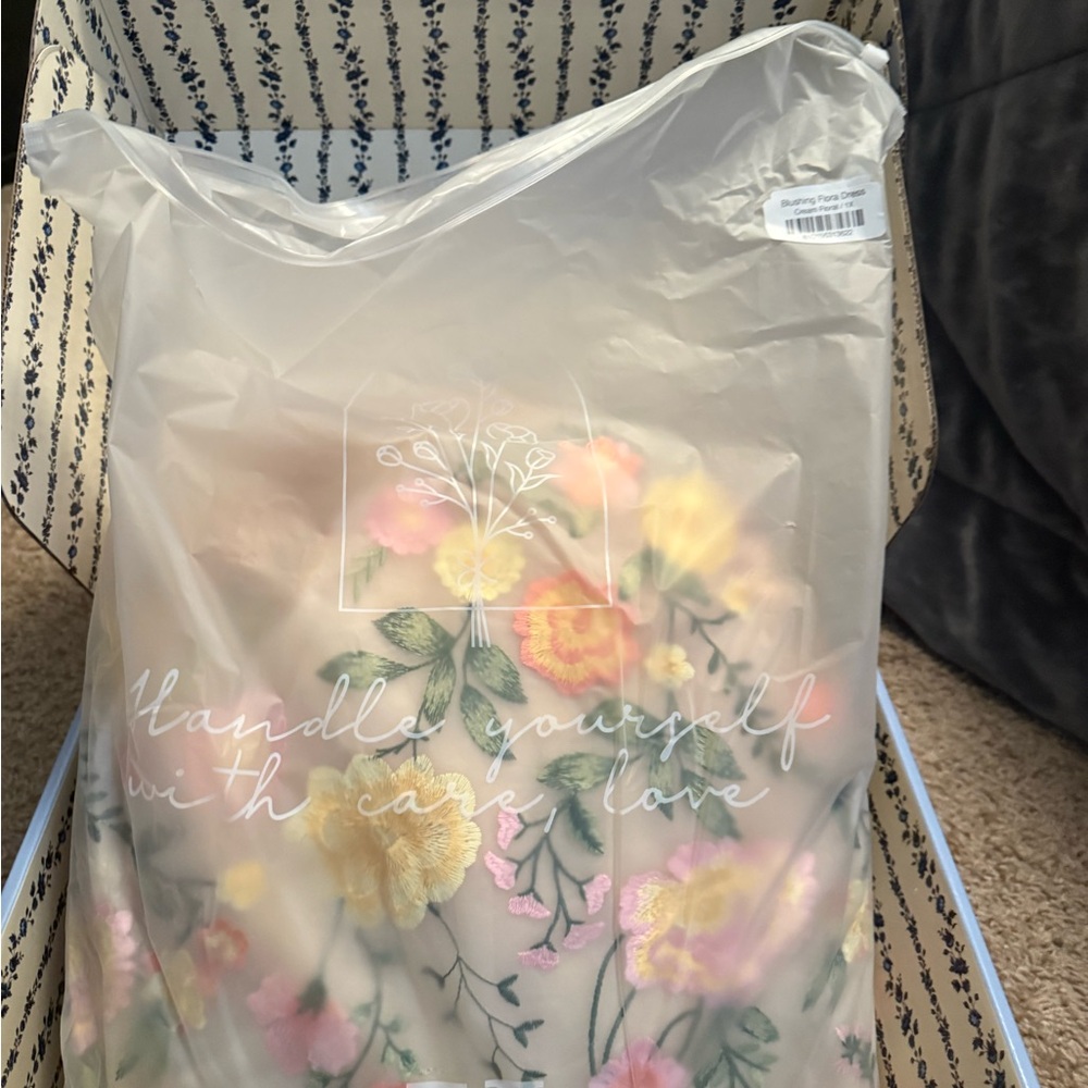 JessaKae Yellow Cream Flutter Sleeve Formal Dress - Picture 11 of 11